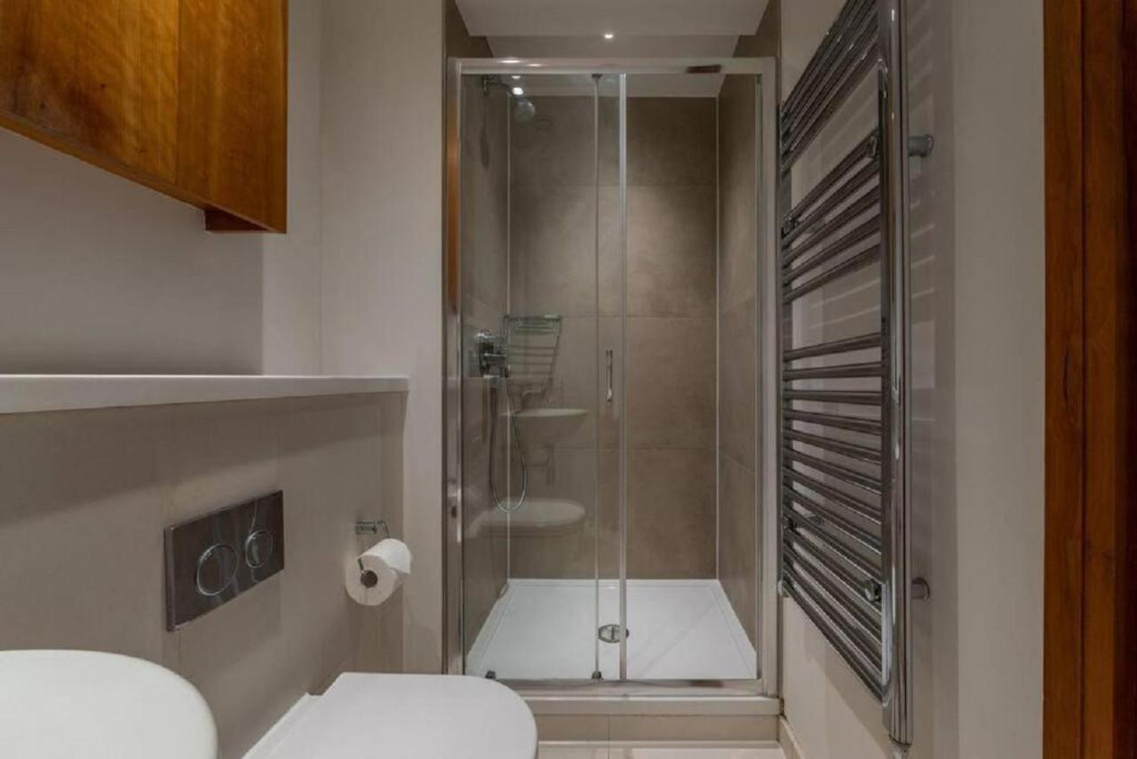 Studio - Tower Hill - City Centre By Prime London Stays N-14 Extérieur photo
